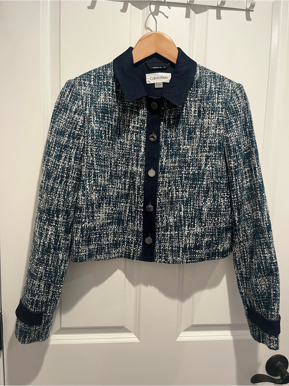 Calvin Klein Navy and White Tweed Cropped Button Jacket Size 4